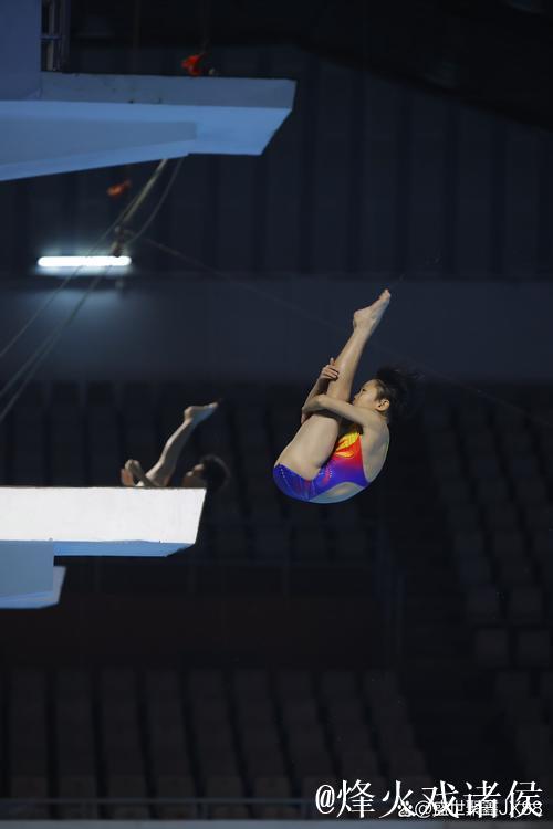 逐梦未来显风华　跳水新秀展英姿