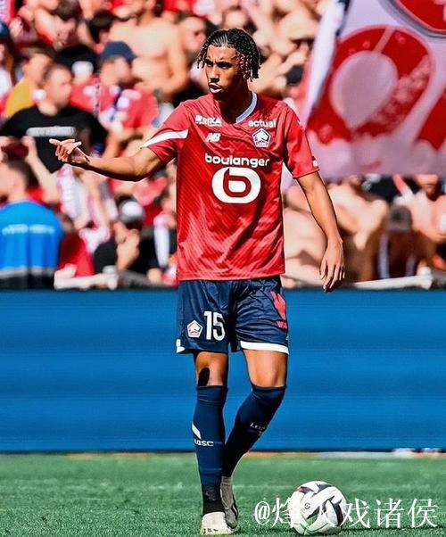 约罗:我与伯恩茅斯后卫迪亚基特关系融洽,但赛场上绝不手软 约罗:我与伯恩茅斯后卫迪亚基特关系融洽,但赛场上绝不手软